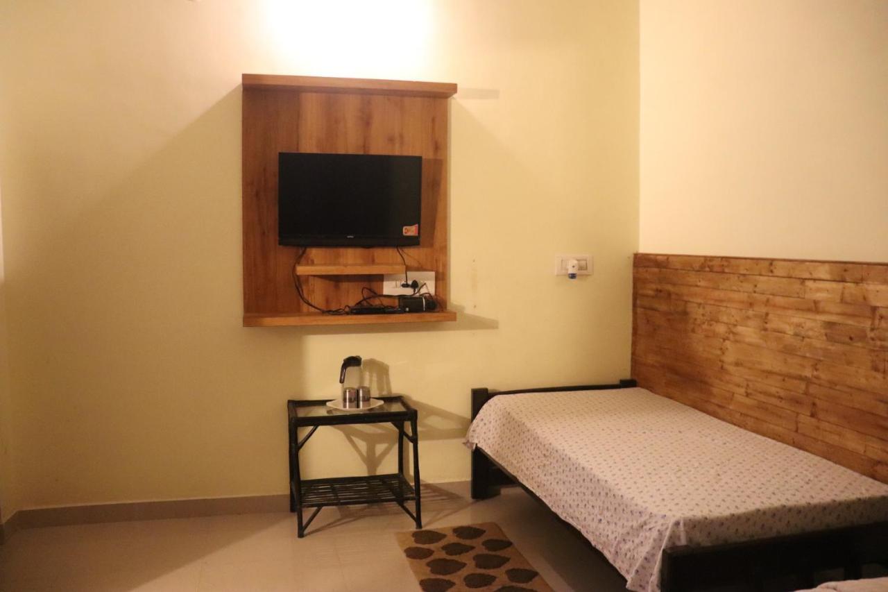 Coorg North Breeze Homestay Madikeri Exterior photo